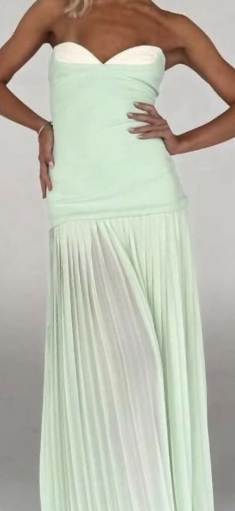 She is olla Nicolette Maxi Dress Size XS