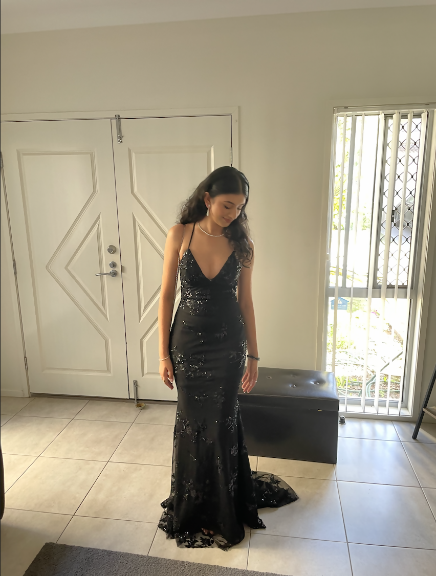 Hermione - Black Sparkling lace criss-cross back mermaid dress Size 6-8