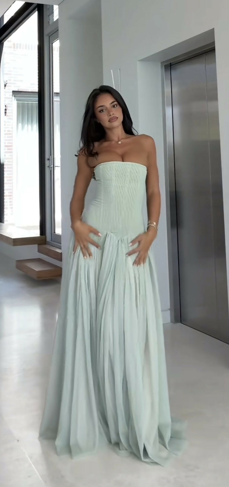 Magic muse maxi dress Size Small