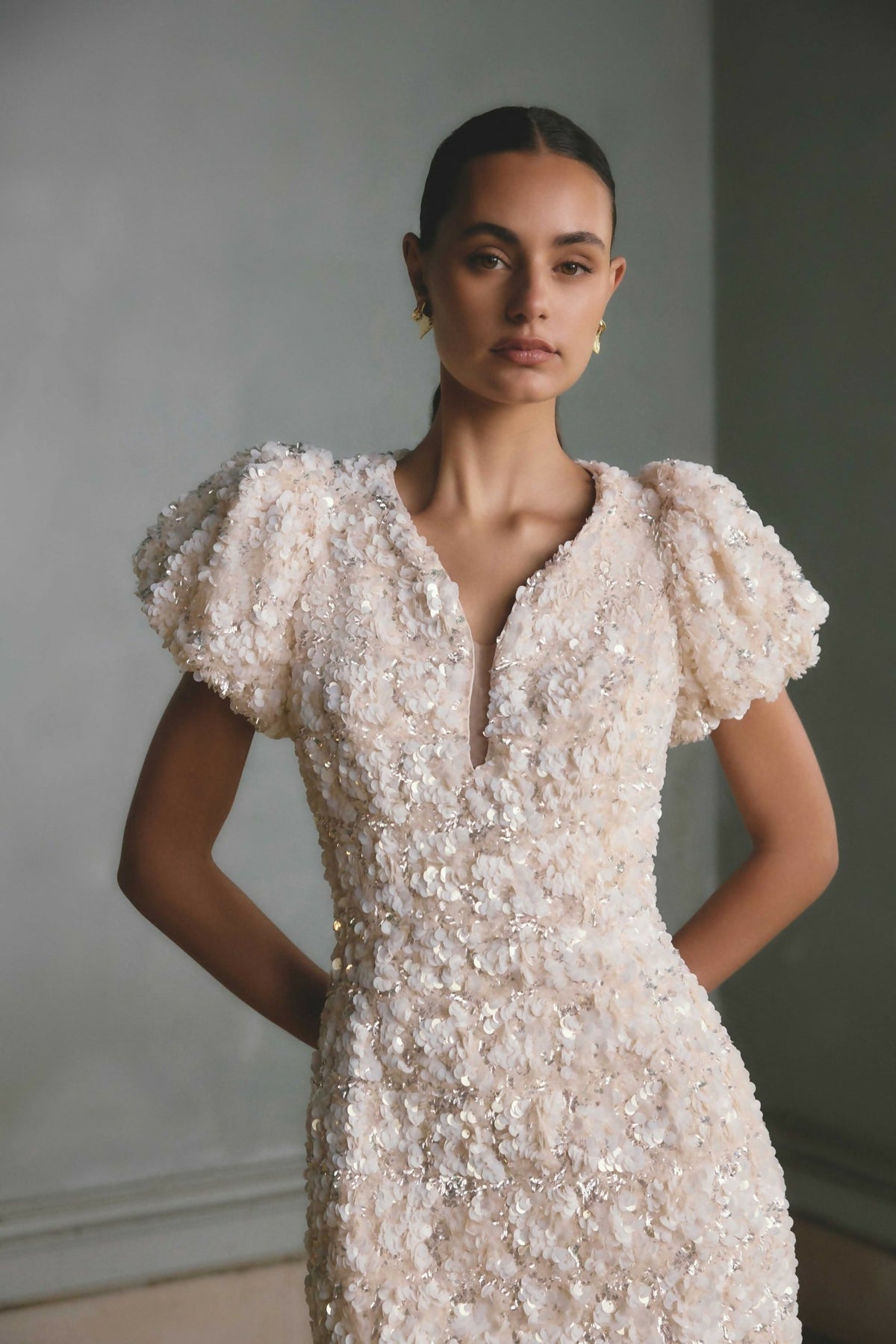 Elliatt Silvana Sequin Puff Sleeve Mini Dress Cream Size M