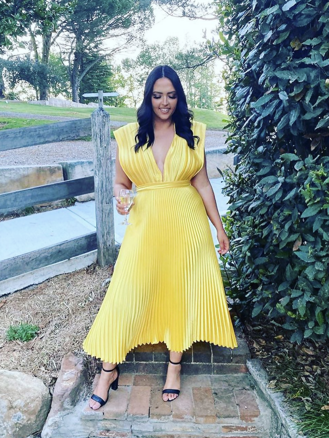 L'idee Gala Gown Canary size XL (AU14)