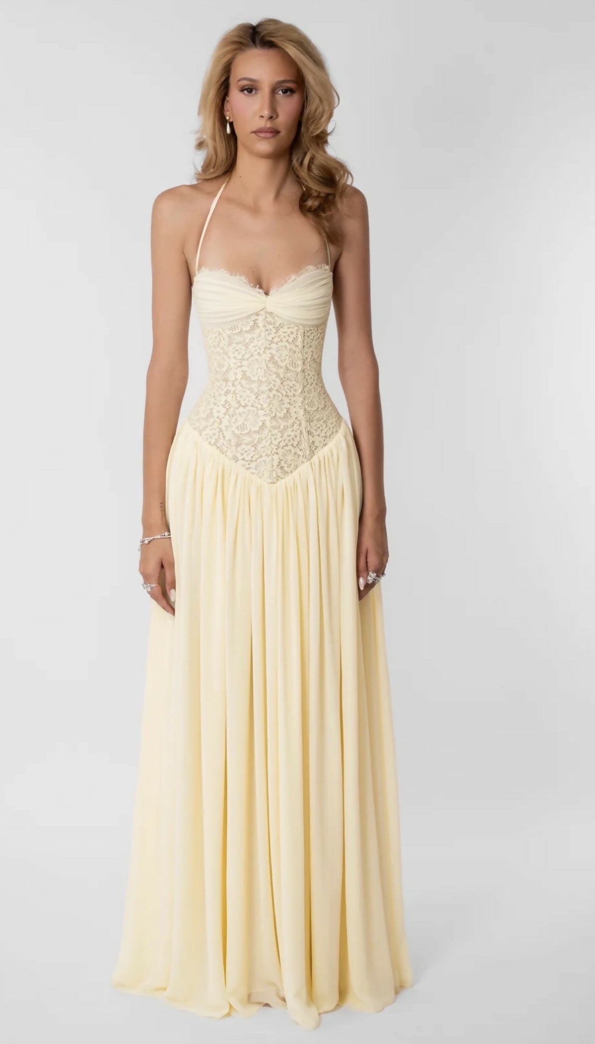 Fenity Faye gown Size Small