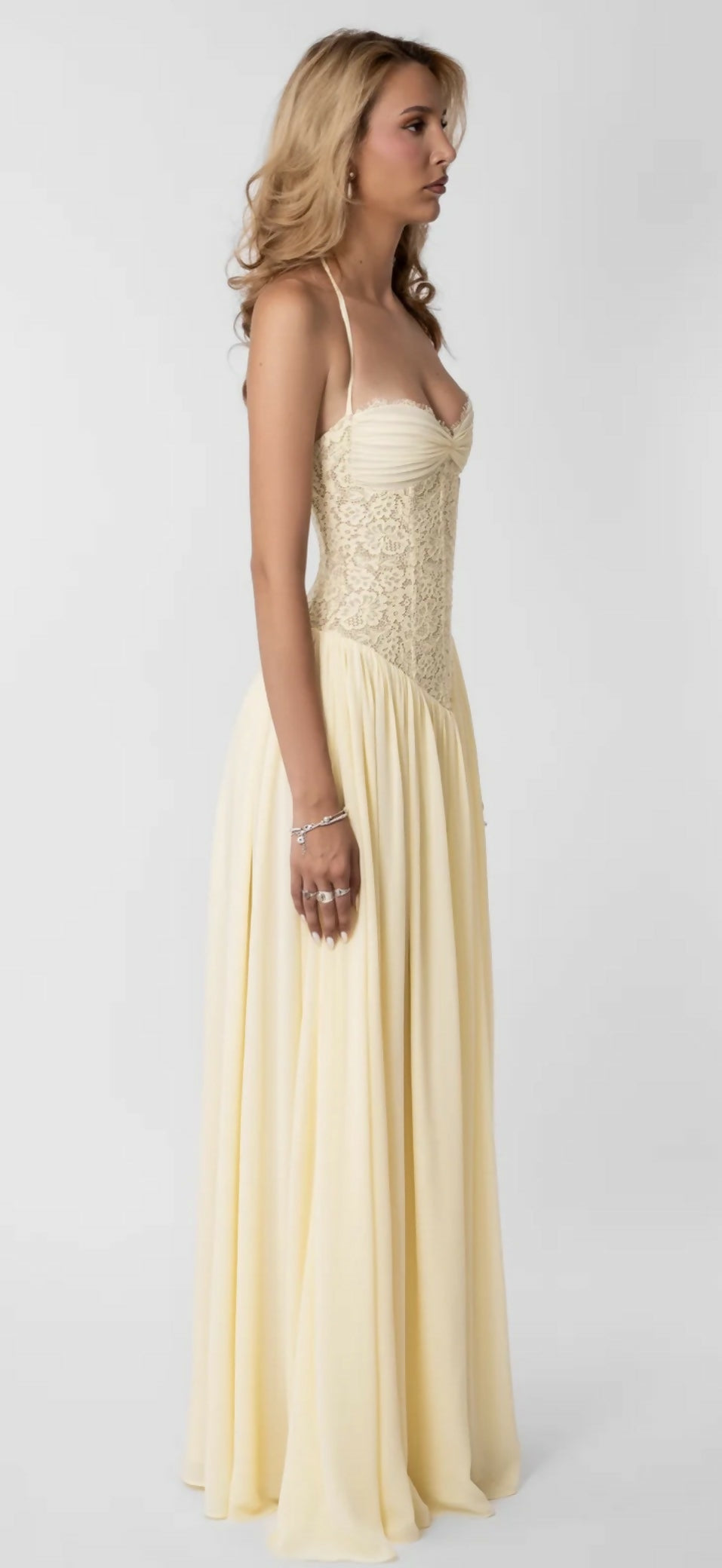 Fenity Faye gown Size Small